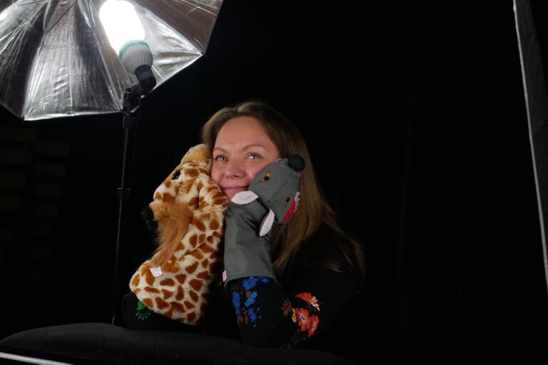 Jola Dróżdż Stoszek psycholog portret z misiami